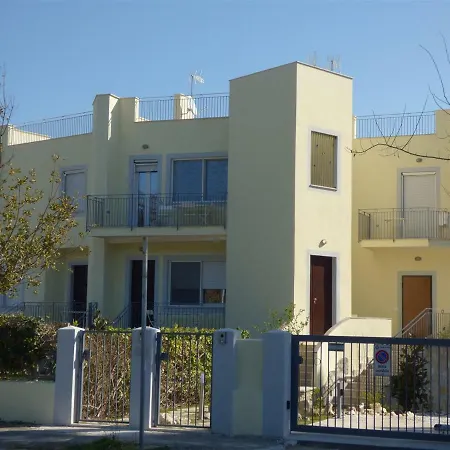 Complesso Primavera Tirrenia Exterior photo