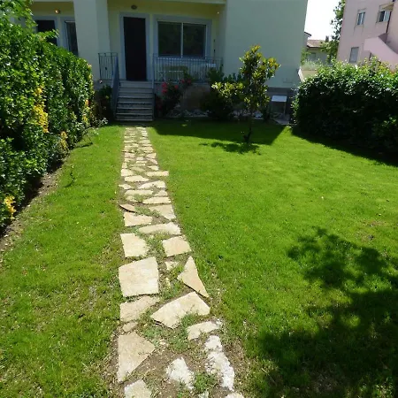 Complesso Primavera Tirrenia Exterior photo